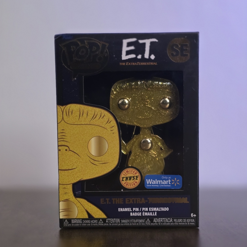 Funko Pop! Pin of E.T. from the movie "E.T. the Extra-Terrestrial Limited Chase